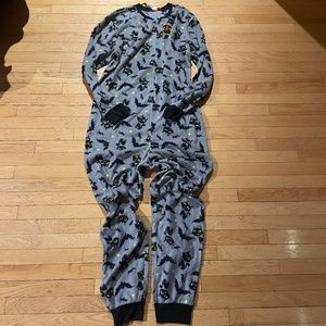 BRAND NEW WOMEN’S Holiday Famjams Halloween Pyjamas
